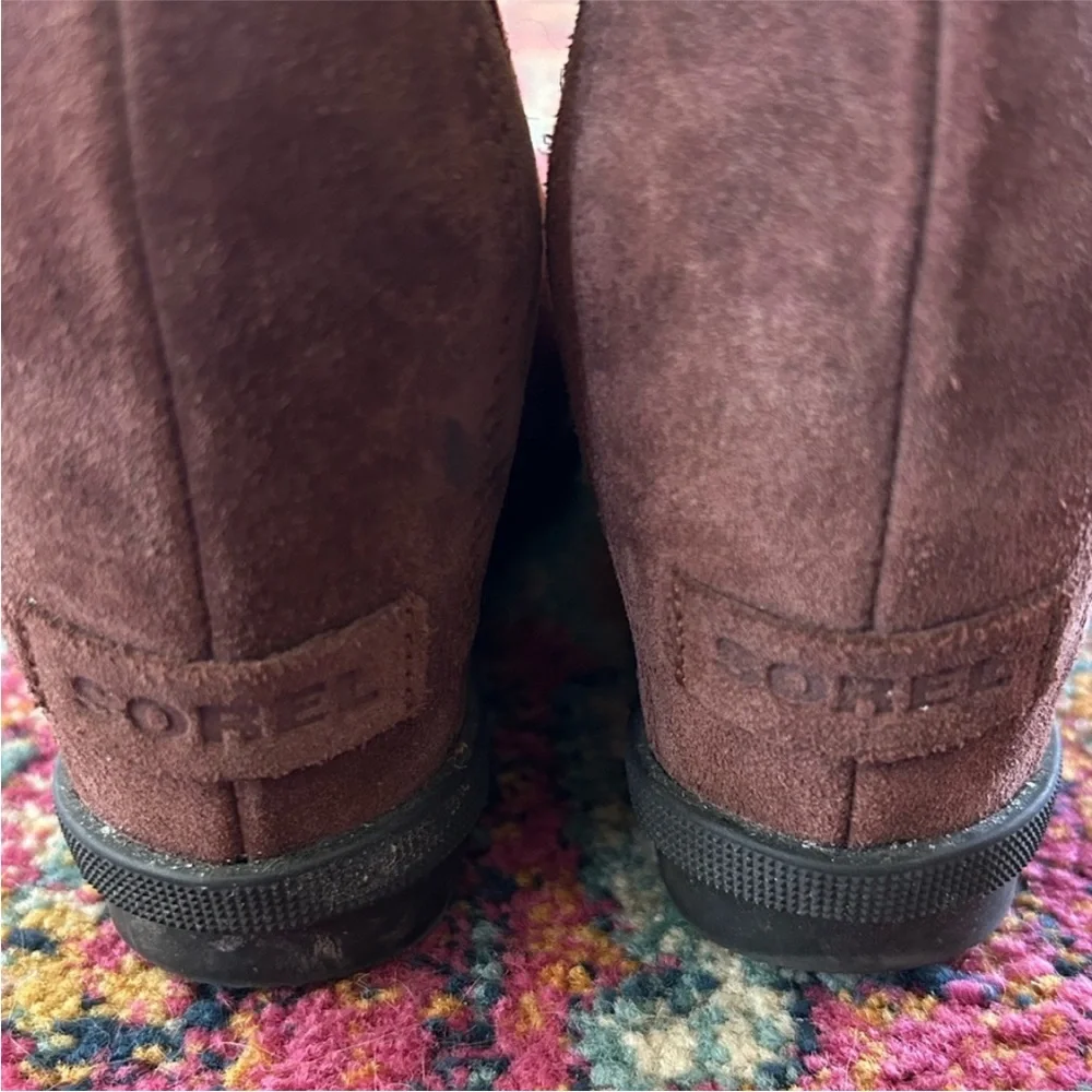 Sorel | Women's Red/Brown/Black Suede Joan A Wedge II Pull On Ankle Boots Sz 8.5 - Picture 10 of 14